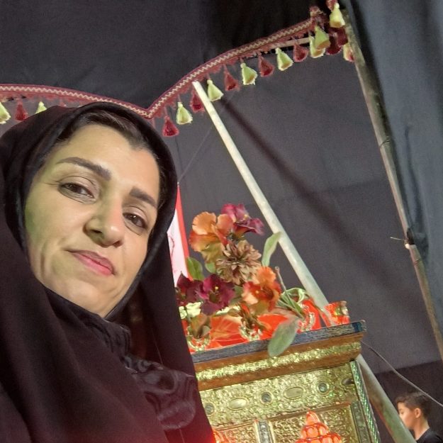 یسنا_دولز